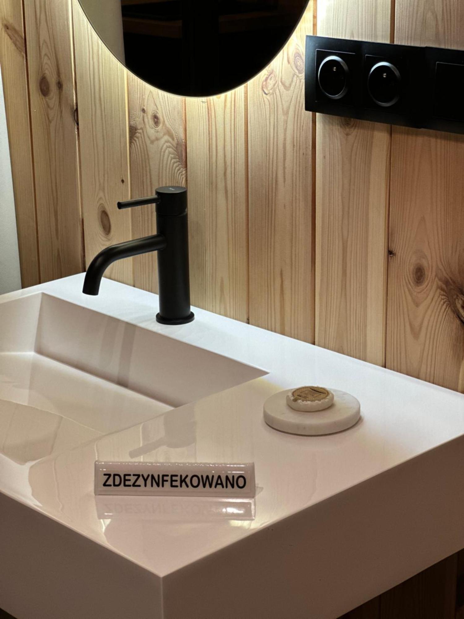 Brown Deer - Z Sauna Na Tarasie, Jacuzzi I Widokiem Na Gory - By Deer Hills Luxury Apartments Kocon Bagian luar foto